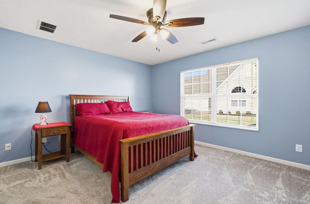 7845 Meadowlark Lane S, Reynoldsburg, OH 43068