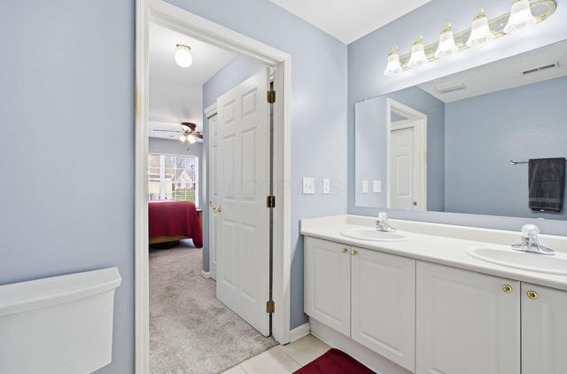 7845 Meadowlark Lane S, Reynoldsburg, OH 43068