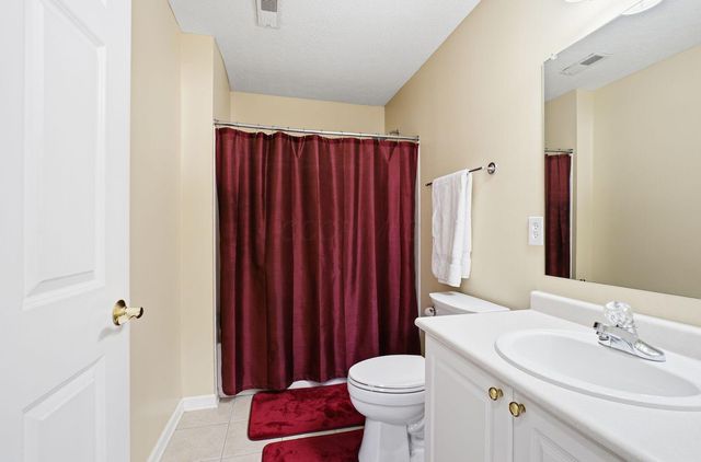 7845 Meadowlark Lane S, Reynoldsburg, OH 43068