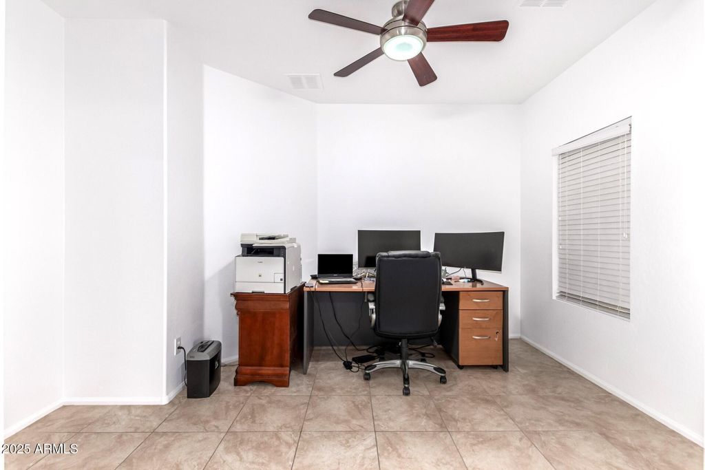 Image 34 of property listing at 4246 E COTTON Court, Gilbert, AZ 85234