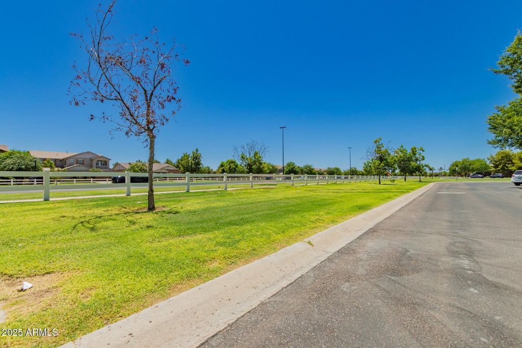 Image 42 of property listing at 4246 E COTTON Court, Gilbert, AZ 85234