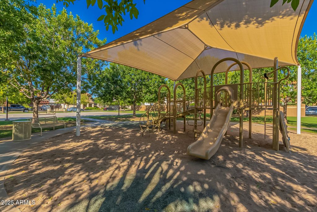 Image 48 of property listing at 4246 E COTTON Court, Gilbert, AZ 85234
