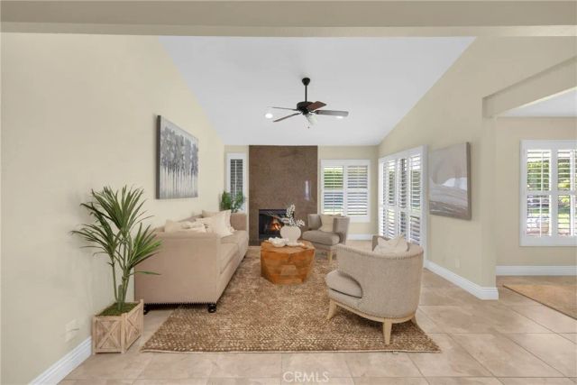28013 Espinoza, Mission Viejo, CA 92692