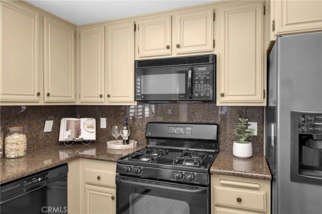 28013 Espinoza, Mission Viejo, CA 92692