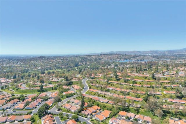 28013 Espinoza, Mission Viejo, CA 92692