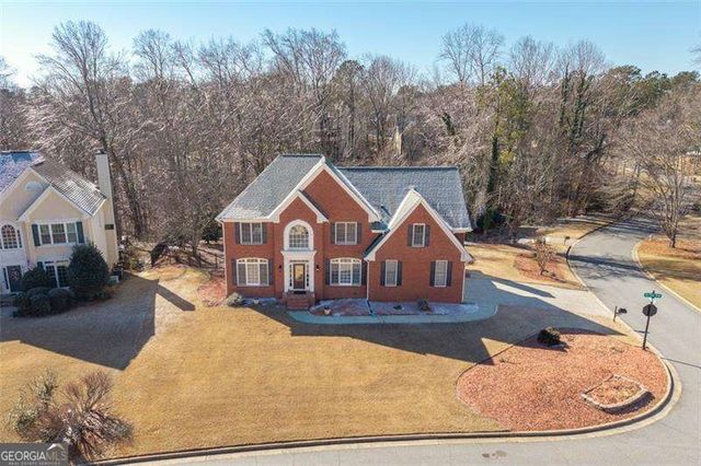 190 Red Hawk Trail, Alpharetta, GA 30022