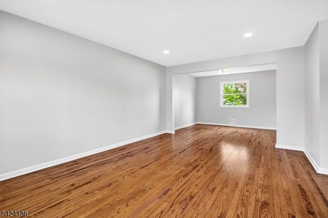 47 La Grande Ave, Fanwood Boro, NJ 07023