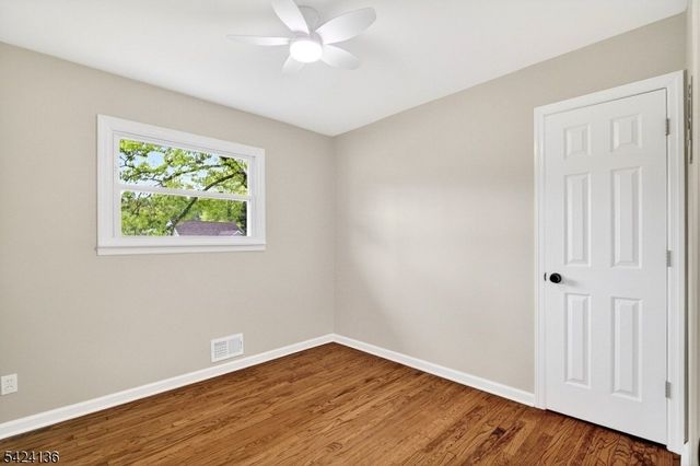 47 La Grande Ave, Fanwood Boro, NJ 07023