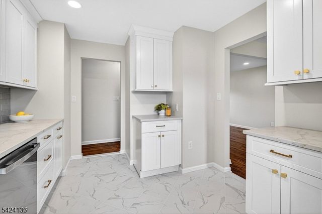 47 La Grande Ave, Fanwood Boro, NJ 07023