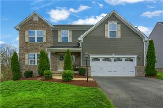 409 Elgin Circle, Moon/crescent Twp, PA 15108