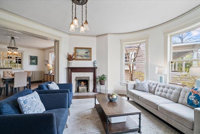 1387 CARR AVE, Memphis, TN 38104