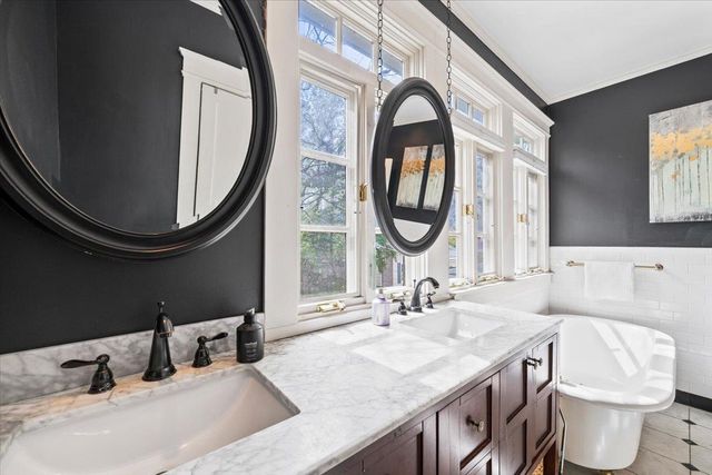 1387 CARR AVE, Memphis, TN 38104