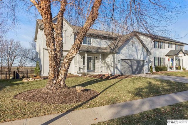 2014 S 199th Street, Omaha, NE 68130