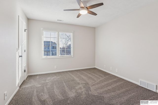 2014 S 199th Street, Omaha, NE 68130