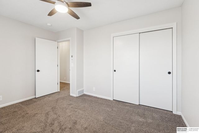 2014 S 199th Street, Omaha, NE 68130