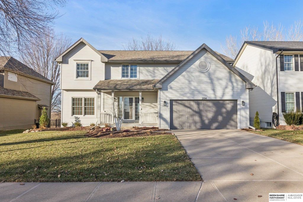 2014 S 199th Street, Omaha, NE 68130
