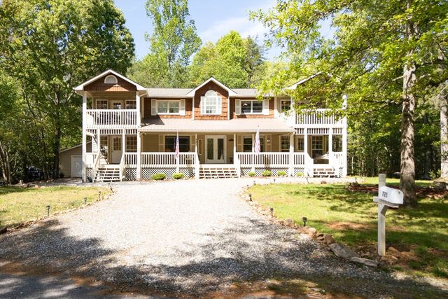 721 Whispering Pines Road, Blairsville, GA 30512