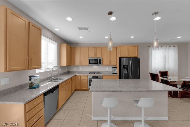 8624 Earl Creek Street, Las Vegas, NV 89178