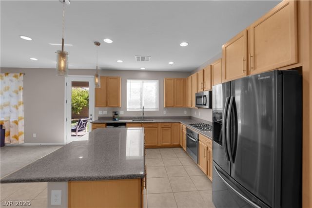 8624 Earl Creek Street, Las Vegas, NV 89178