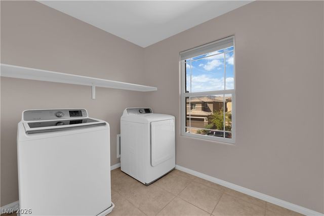 8624 Earl Creek Street, Las Vegas, NV 89178