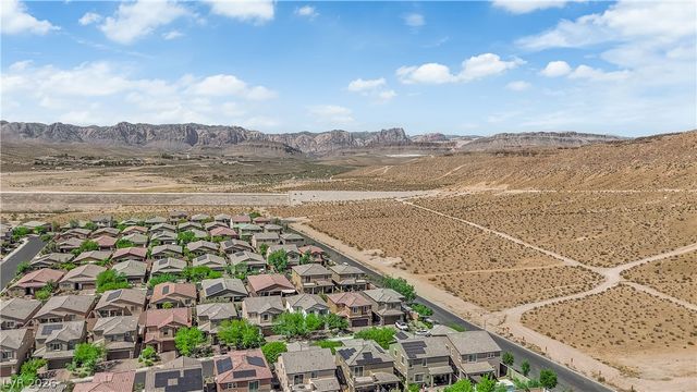 8624 Earl Creek Street, Las Vegas, NV 89178