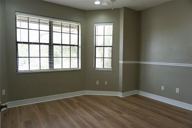 316 34TH AVENUE N, St Petersburg, FL 33704