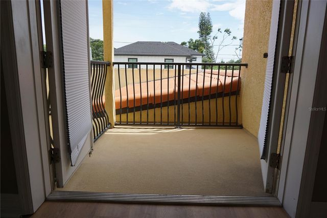 316 34TH AVENUE N, St Petersburg, FL 33704