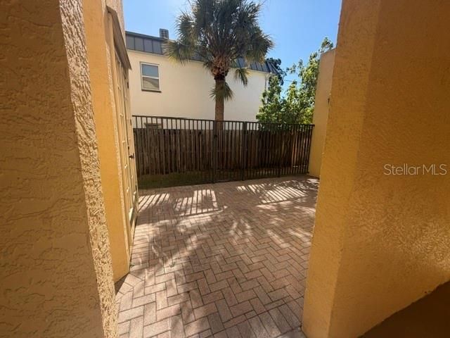 316 34TH AVENUE N, St Petersburg, FL 33704