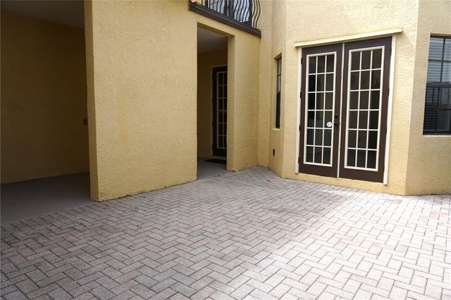 316 34TH AVENUE N, St Petersburg, FL 33704