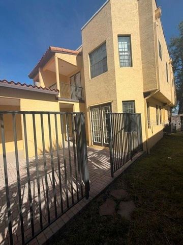 316 34TH AVENUE N, St Petersburg, FL 33704