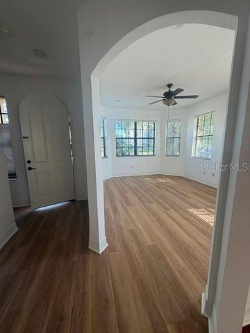 316 34TH AVENUE N, St Petersburg, FL 33704