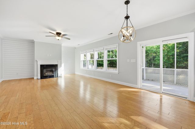 275 Mimosa Drive, Sneads Ferry, NC 28460