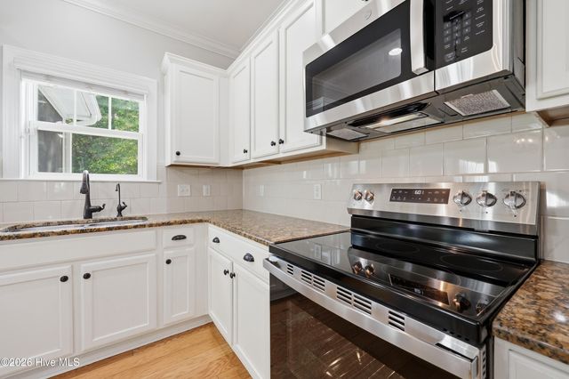275 Mimosa Drive, Sneads Ferry, NC 28460