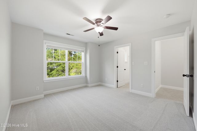 275 Mimosa Drive, Sneads Ferry, NC 28460