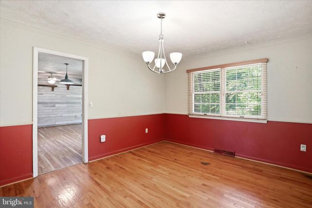 107 OAK RIDGE DR, Stephens City, VA 22655