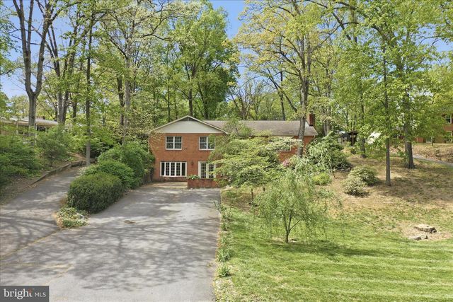 107 OAK RIDGE DR, Stephens City, VA 22655