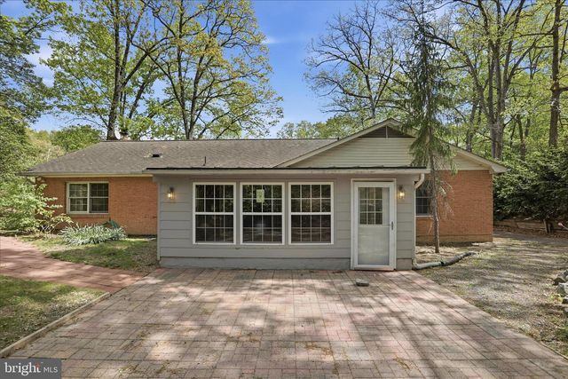 107 OAK RIDGE DR, Stephens City, VA 22655