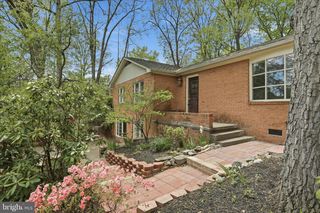 107 OAK RIDGE DR, Stephens City, VA 22655