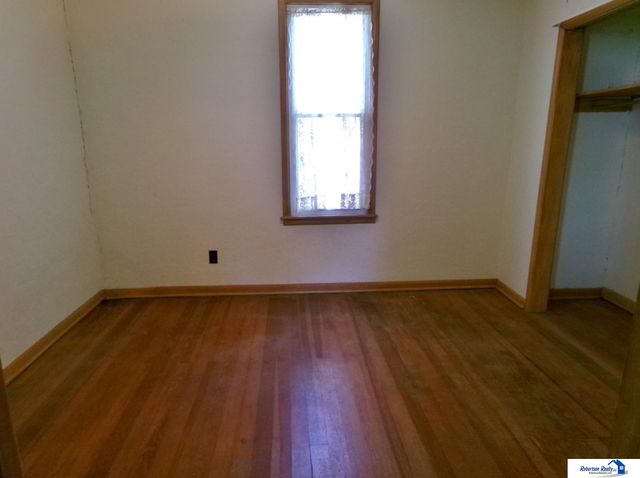 112 N Madison Avenue, Plymouth, NE 68424