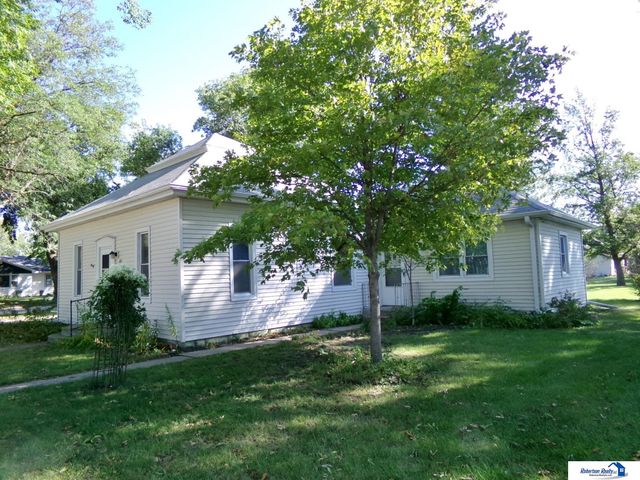 112 N Madison Avenue, Plymouth, NE 68424