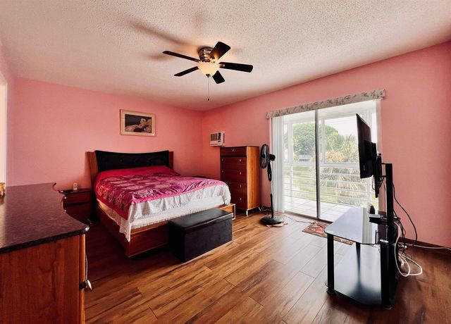 131 Camden F, West Palm Beach, FL 33417