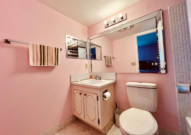 131 Camden F, West Palm Beach, FL 33417