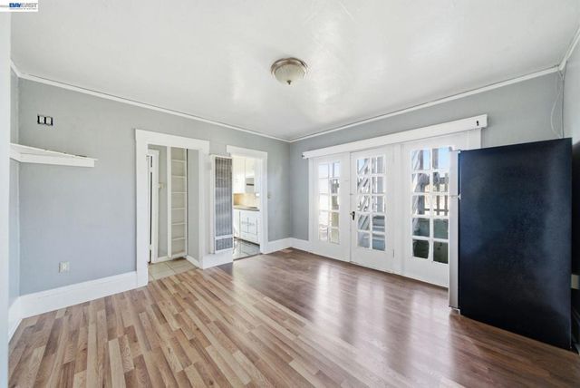 5315 Cole Street, Oakland, CA 94601