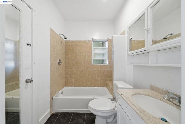 5315 Cole Street, Oakland, CA 94601