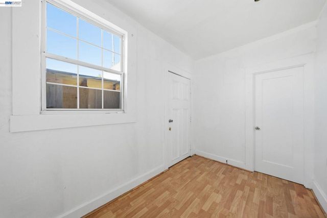 5315 Cole Street, Oakland, CA 94601