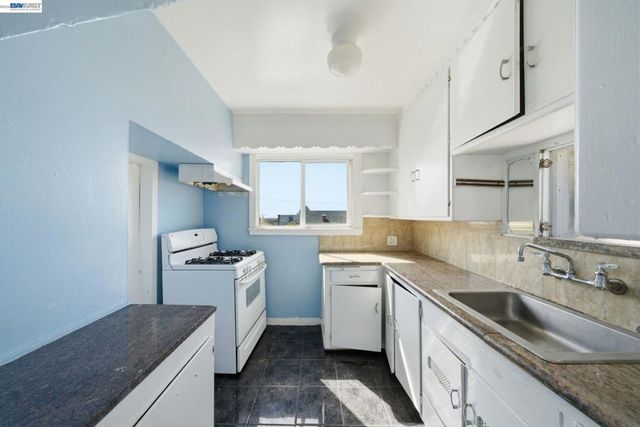 5315 Cole Street, Oakland, CA 94601