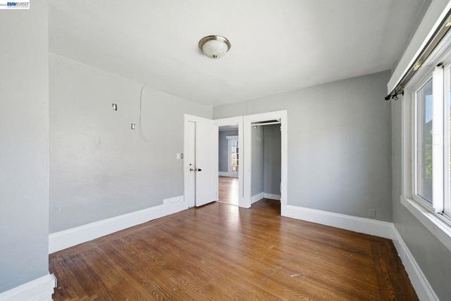 5315 Cole Street, Oakland, CA 94601