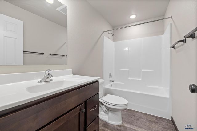 4449 MISTY WOODS LN, Rapid City, SD 57701