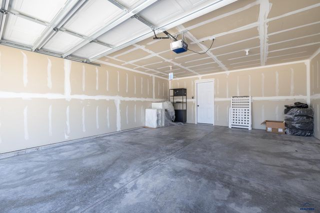 4449 MISTY WOODS LN, Rapid City, SD 57701