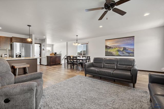 4449 MISTY WOODS LN, Rapid City, SD 57701